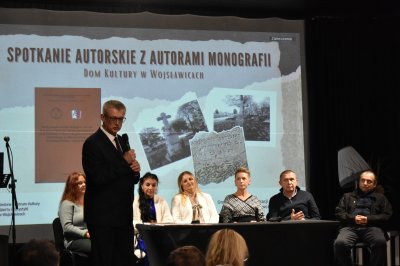 Spotkanie autorskie monografii historycznej